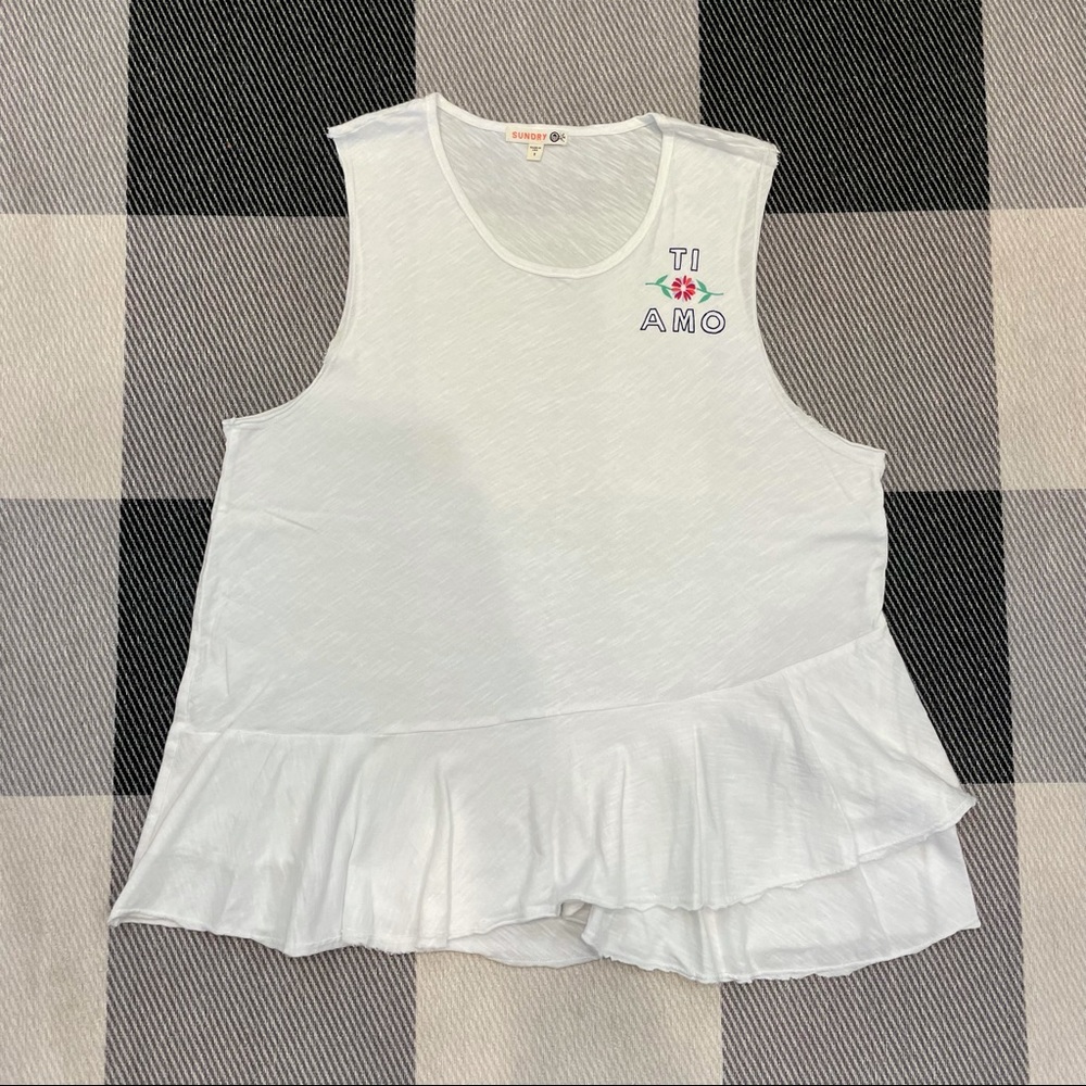 Sundry Ti Amo White Ruffle Hem Tank Top NWOT